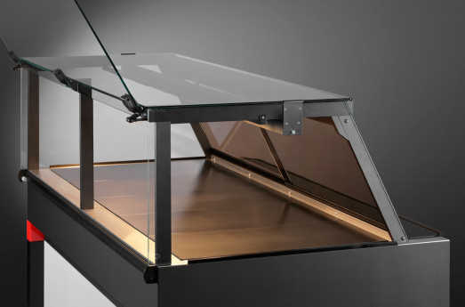 Ubert Premiumline DHPTF  Countertop or Floorstanding heated display with Static heat