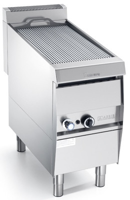 Arris Grillvapor GV419 gas radiant chargrill with Plumberd In water tray system
